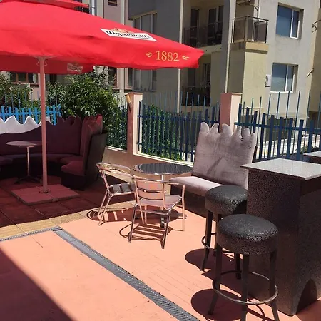 Отель Eco Palace 3*